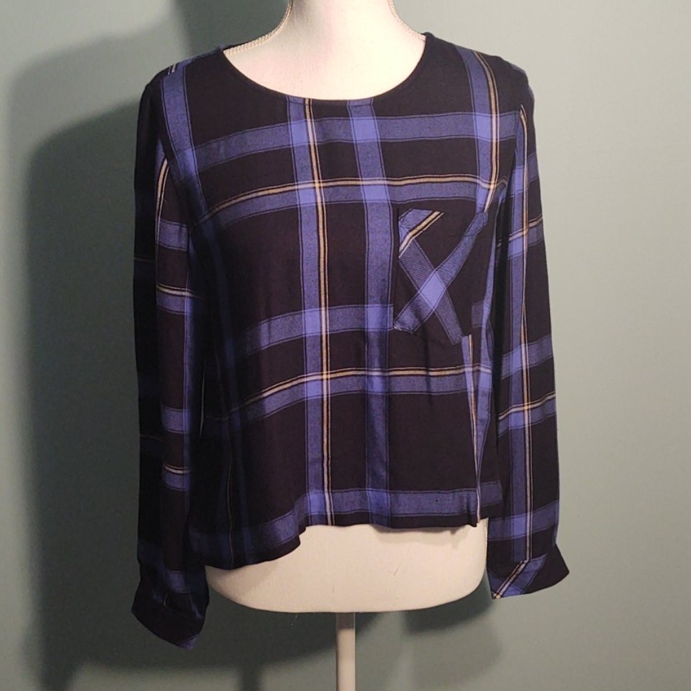 Cloth & Stone Plaid Flannel Top Lace Up Back Blue